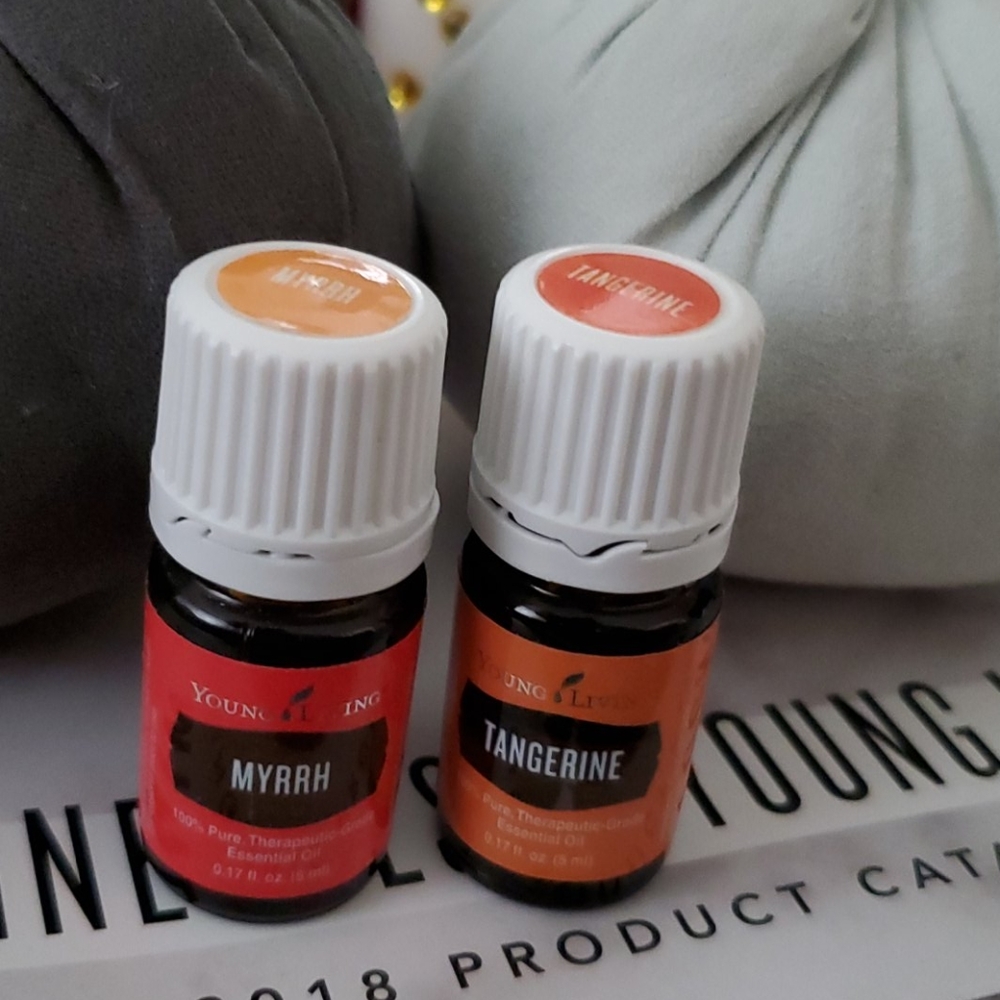 NEW! 2 BOTTLES ESSENTIAL OILS